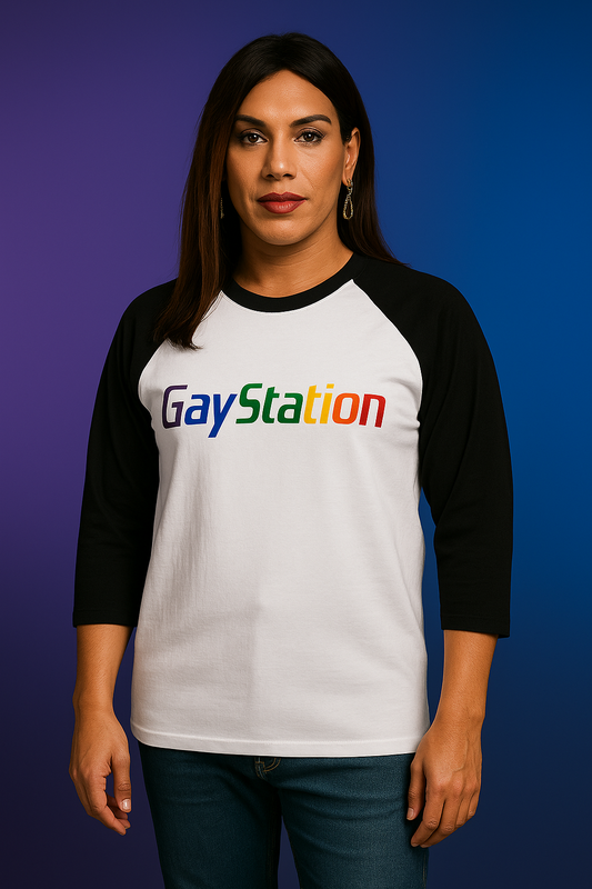 🎮 GayStation – Raglan Blanca (3/4 de manga)